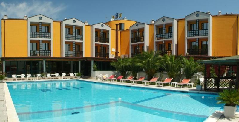 River Park Hotel อาเมเกลีย ภายนอก รูปภาพ
