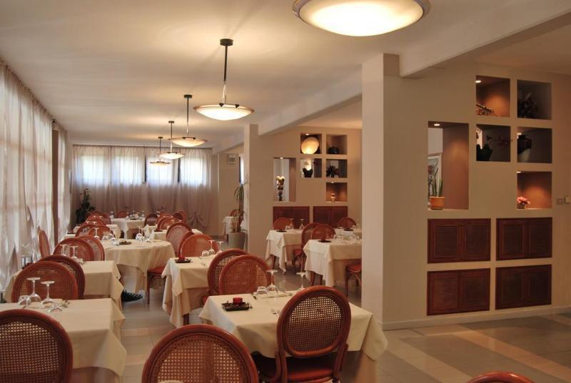 River Park Hotel อาเมเกลีย ภายนอก รูปภาพ